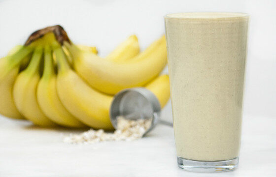 banana-oat-smoothie_ps-6983296
